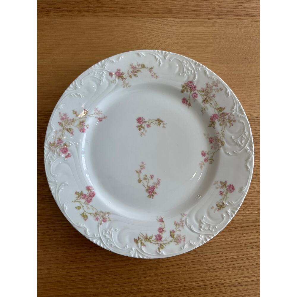 Haviland & Co Limoges France 9.75" Pink Rose Rosebud Embossed Edge Dinner Plate